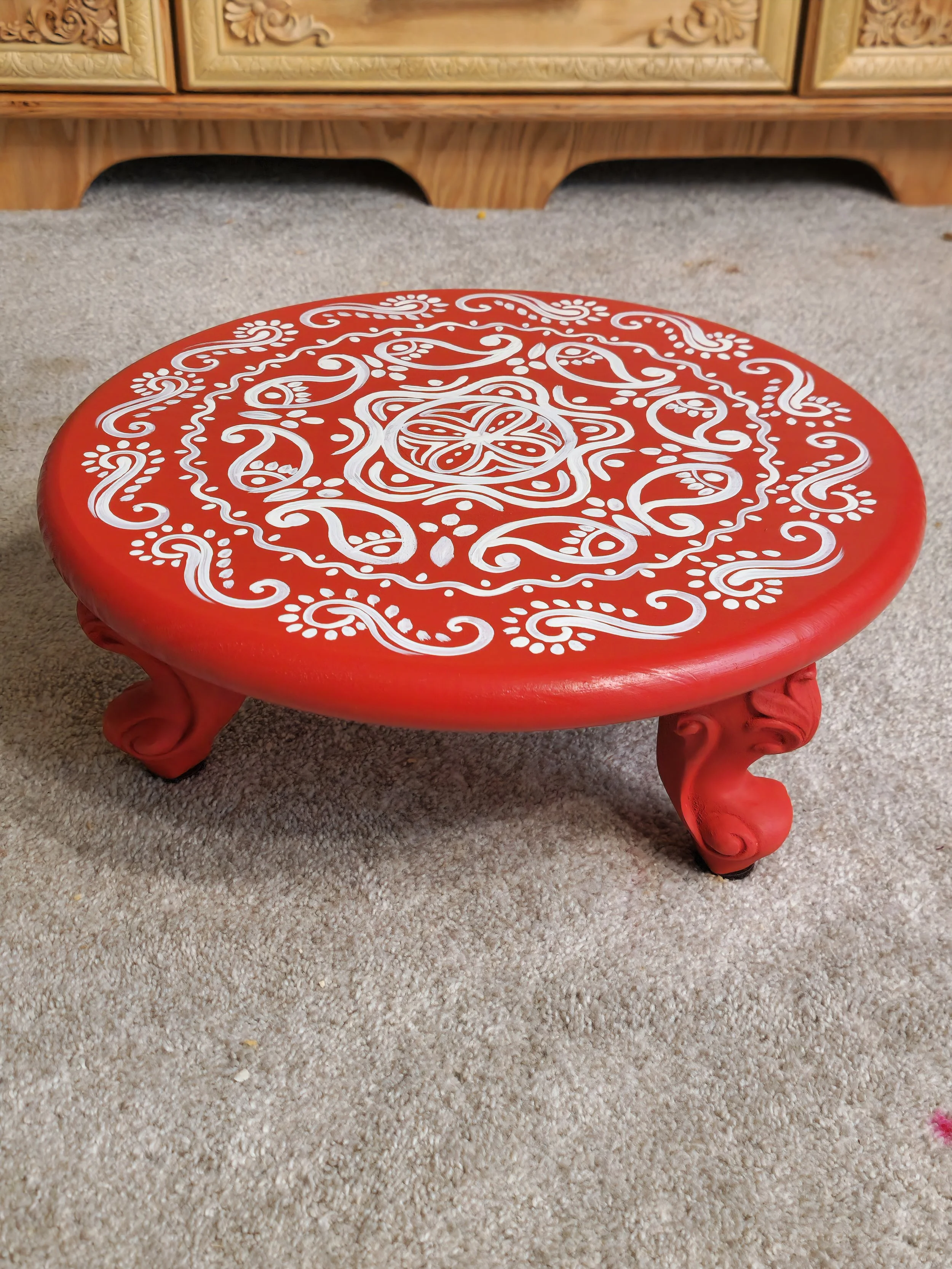 Crimson Harmony Stool, Pooja Room Stool3