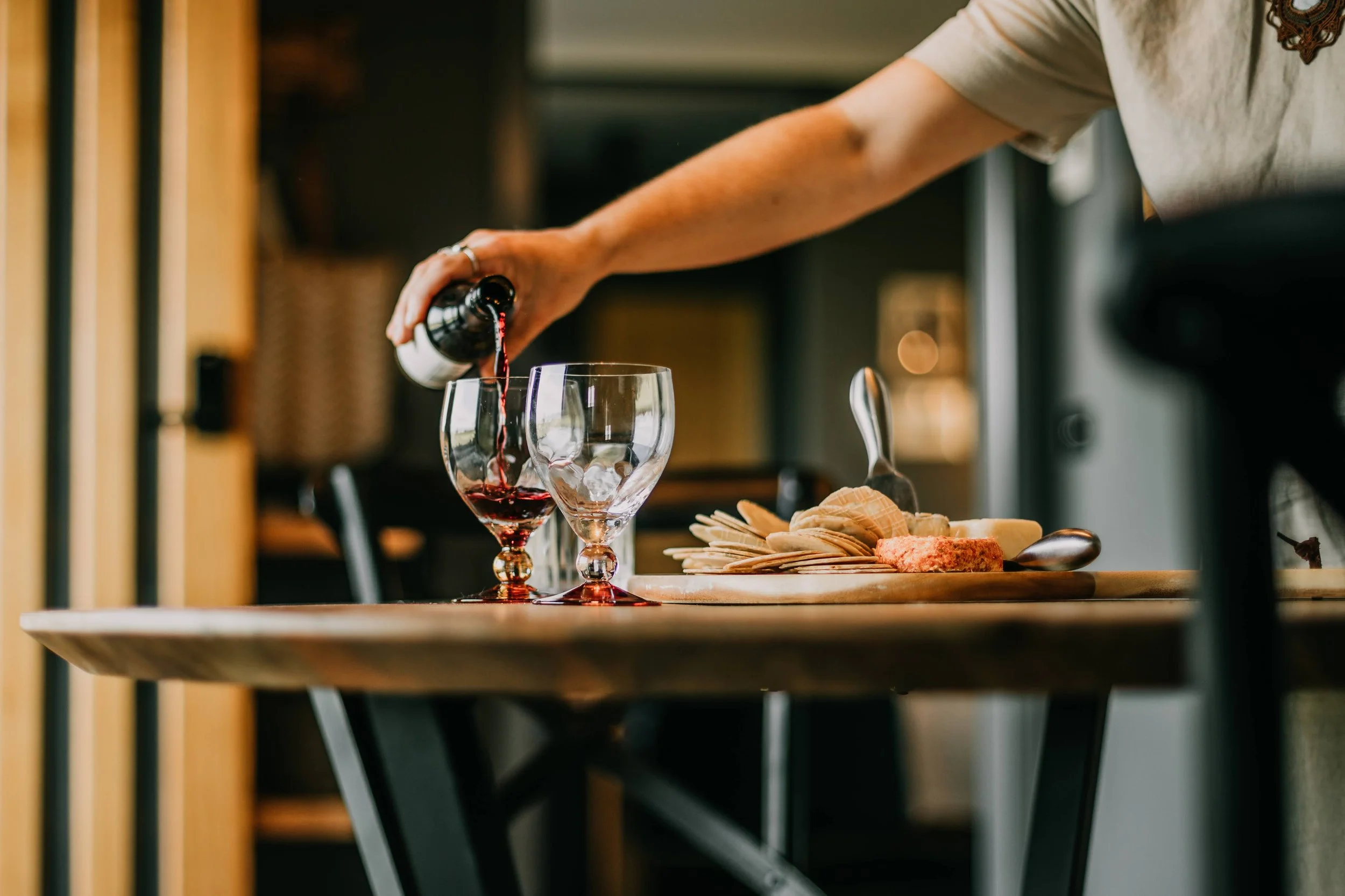 How to Turn Your Airbnb Stay into a Romantic Getaway