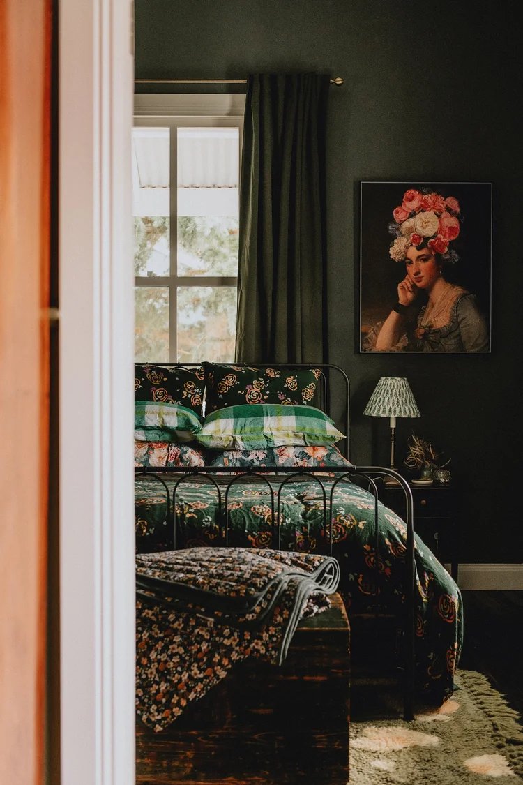 The Notebook Haus, Omeo