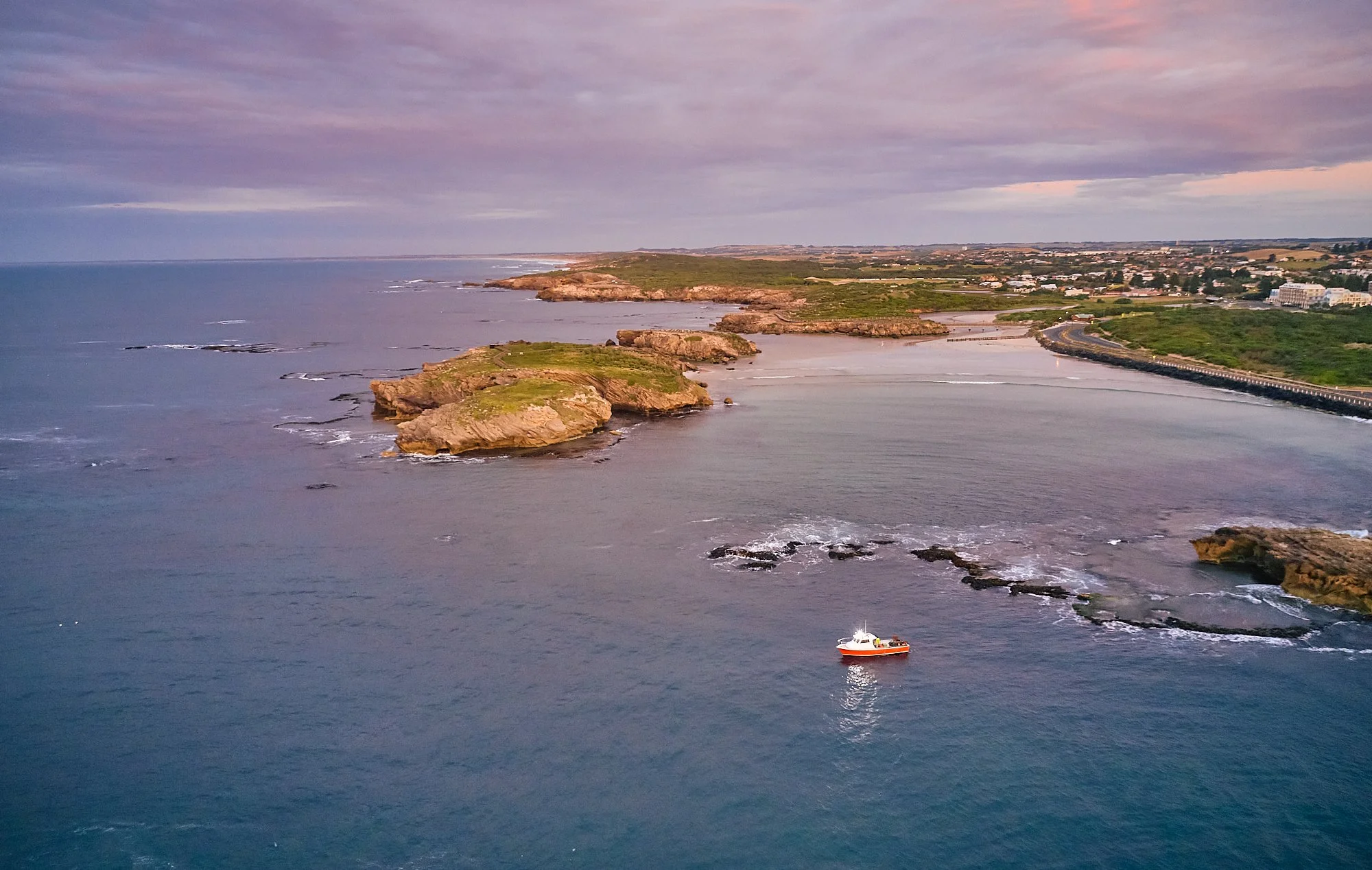 Warrnambool overlooking the beautiful Sting Ray Bay, Merri and Middle Island through to Thunder Point.  Showcasing the stunning cliff faces on a calm day