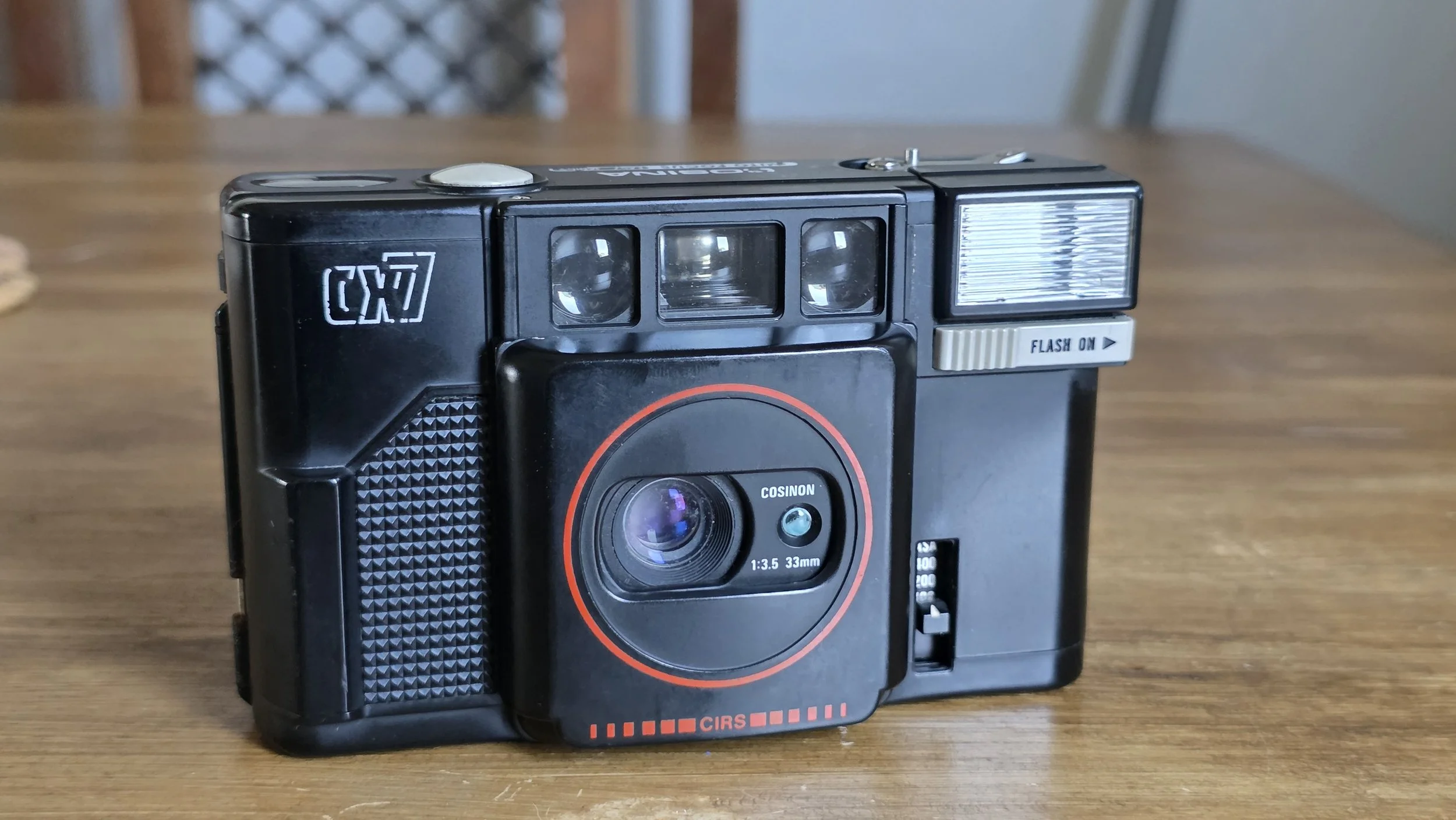Cosina CX7…