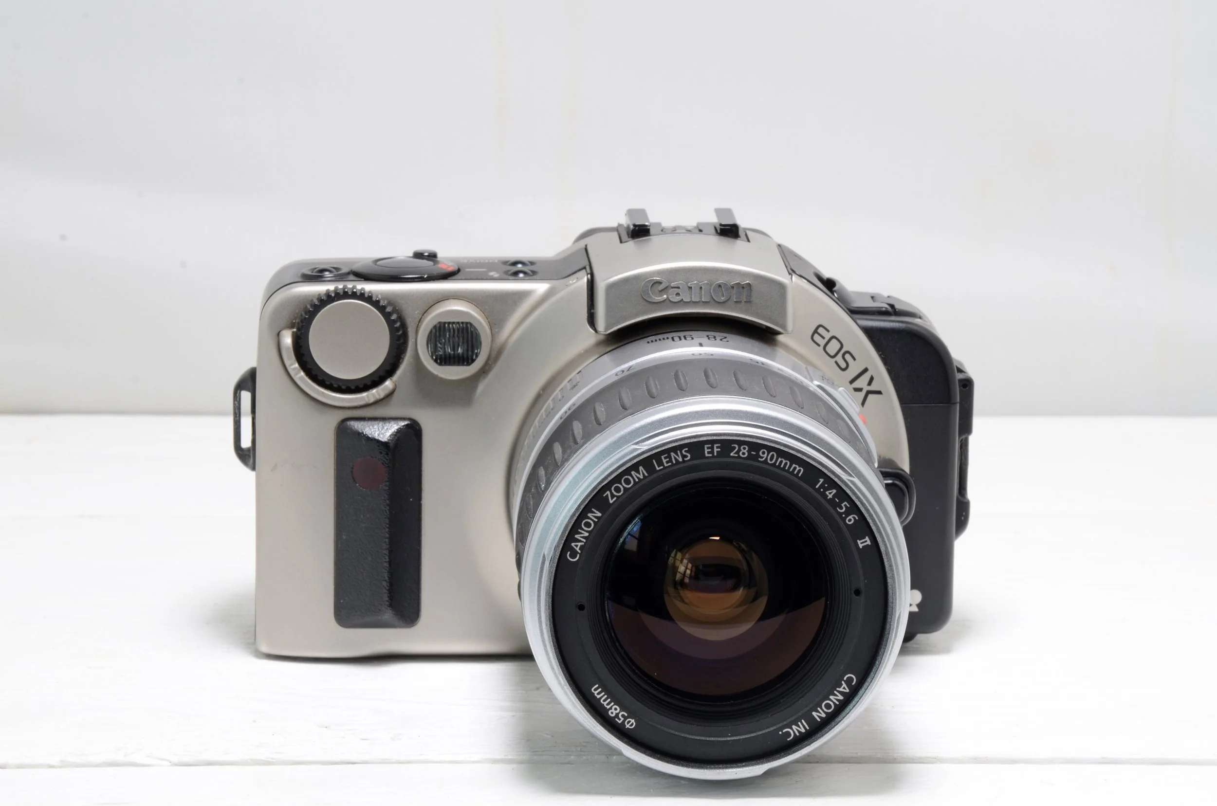 Canon EOS IX