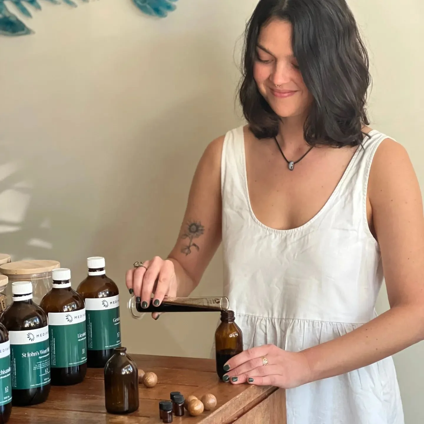 🌟 OPEN FOR ONLINE BOOKINGS 🌟 

I am so excited to announce from Monday 9th of September I am available for online bookings! 🌞 

If you have been thinking about booking in for a consultation, we can connect for a 15 minute discovery chat and we can