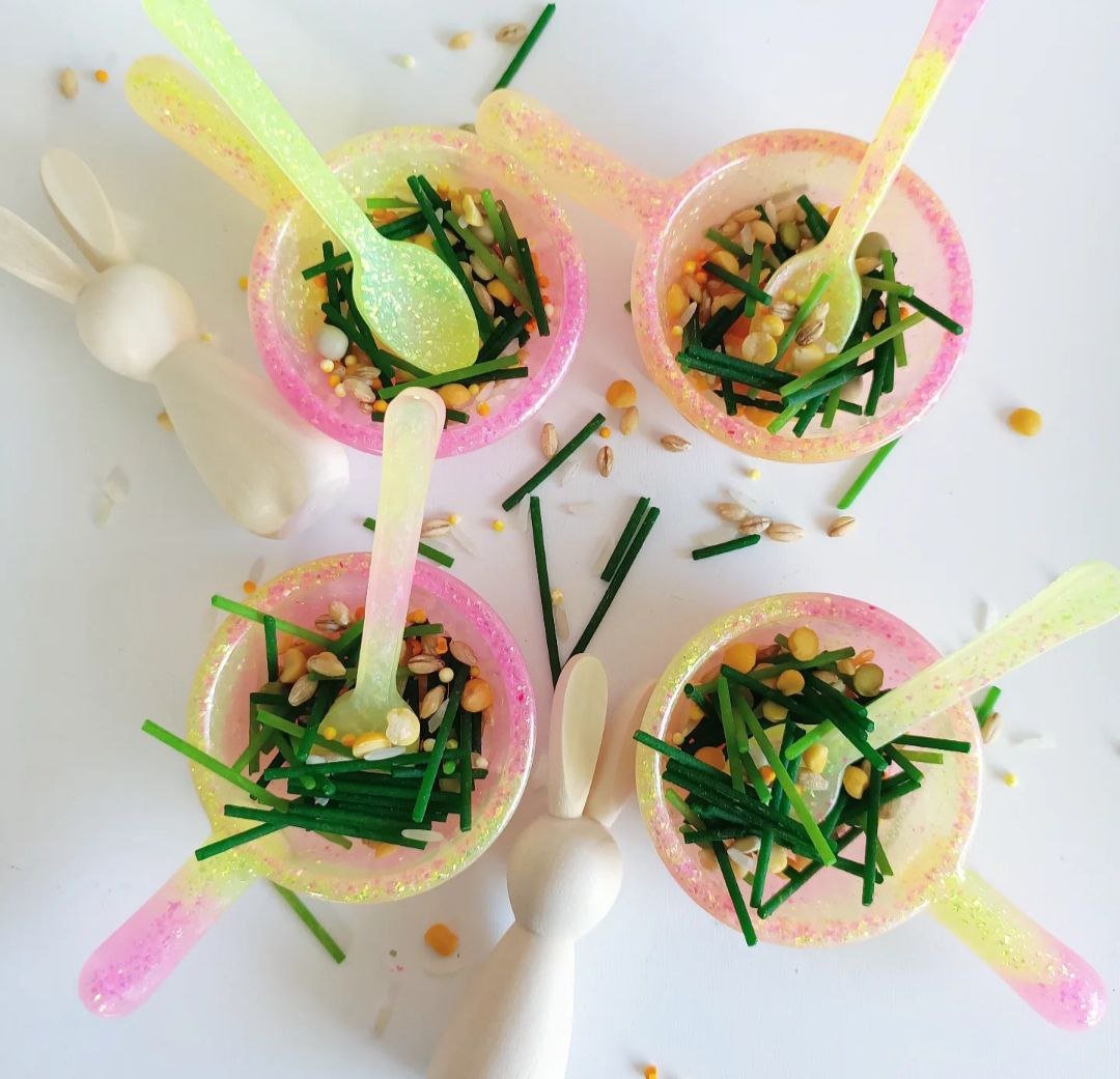 Pastel Egg Scoop & Spoon set
