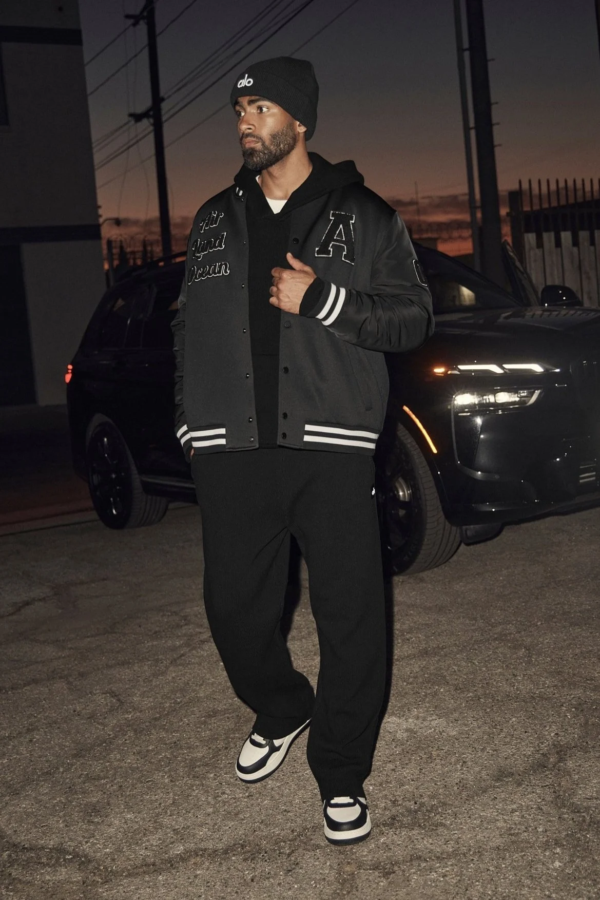 SaraKim_AloYoga_MensFallCampaign2023_17.jfif