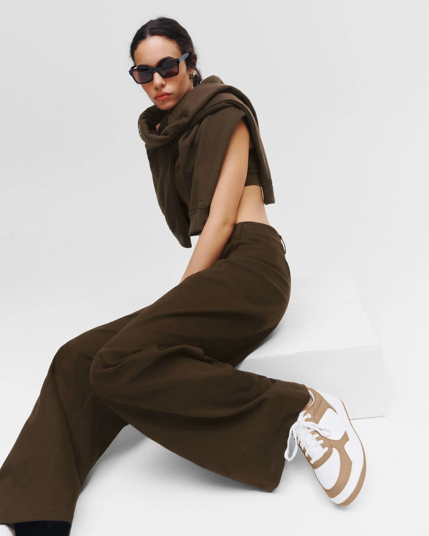 SaraKim_AloYoga_BridgeCampaign_16.jfif