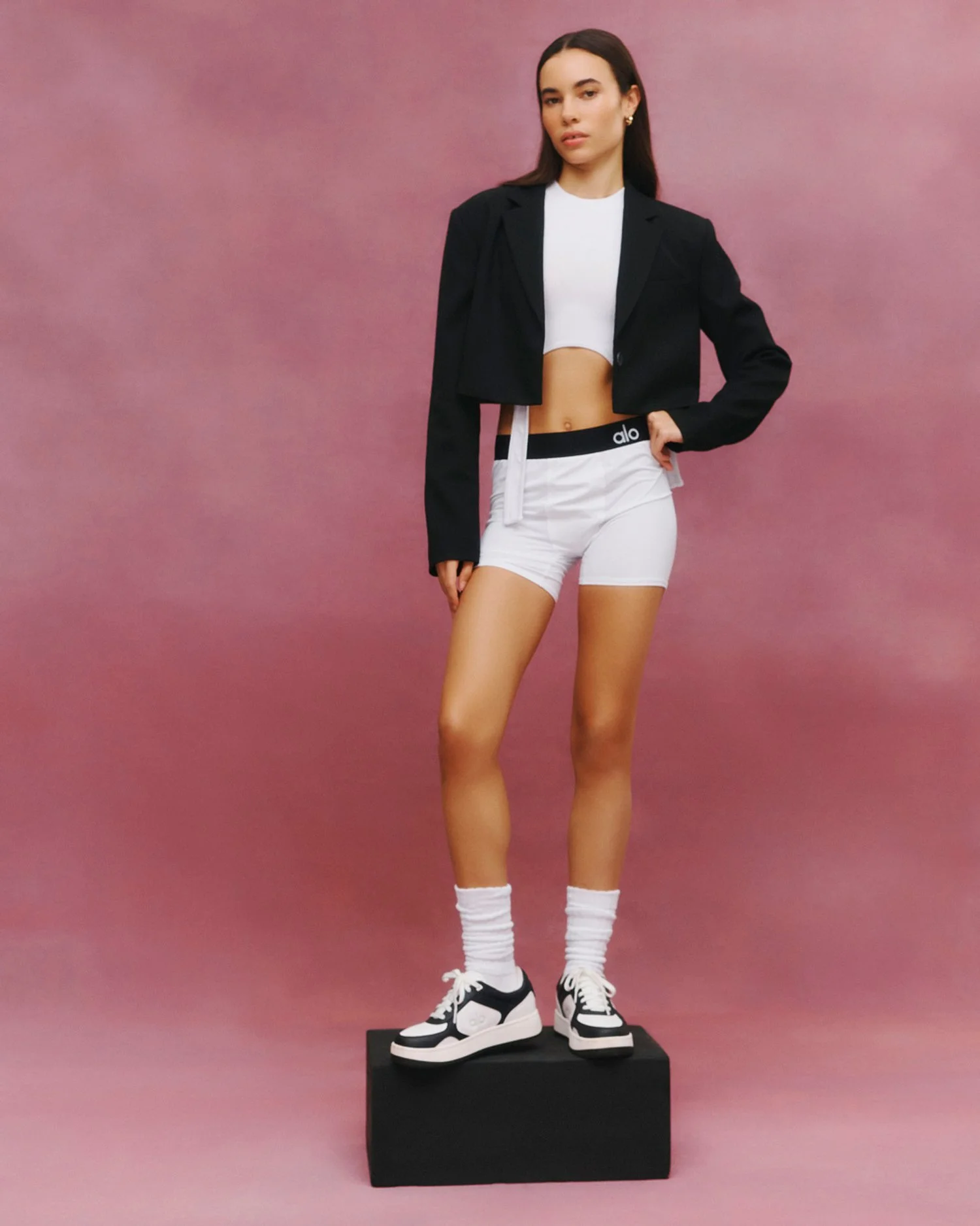 SaraKim_AloYoga_BridgeCampaign_11.jfif