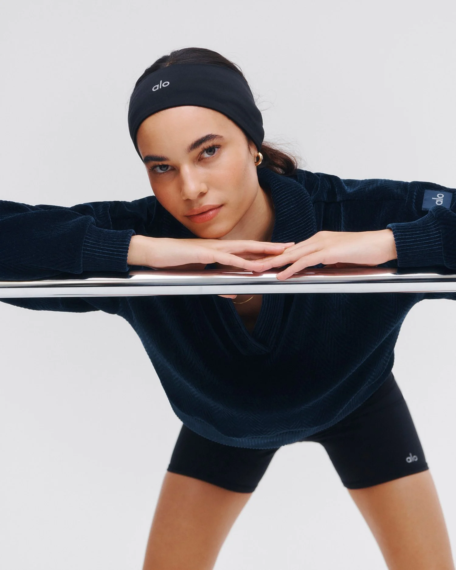 SaraKim_AloYoga_BridgeCampaign_05.jfif