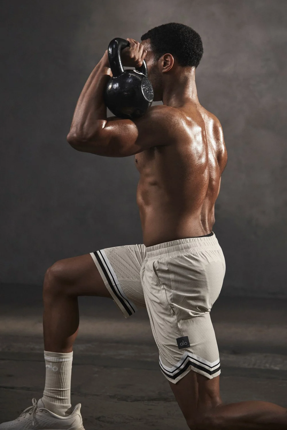 SaraKim_AloYoga_MensSummerFitness2023_10.jfif