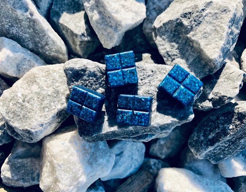BC-on-the-rocks-SIDE.jpeg