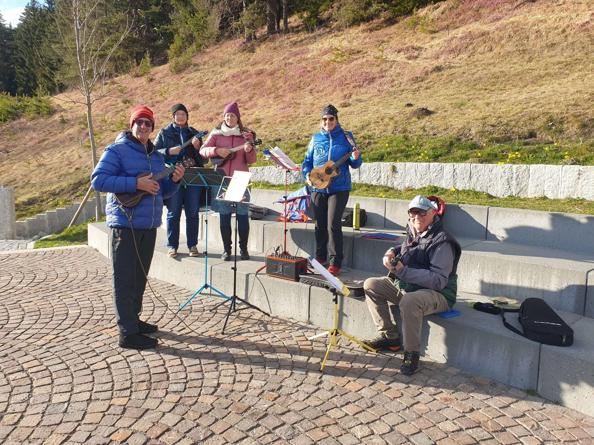 Friedensglocke Mösern - Ukulele Spielplatz