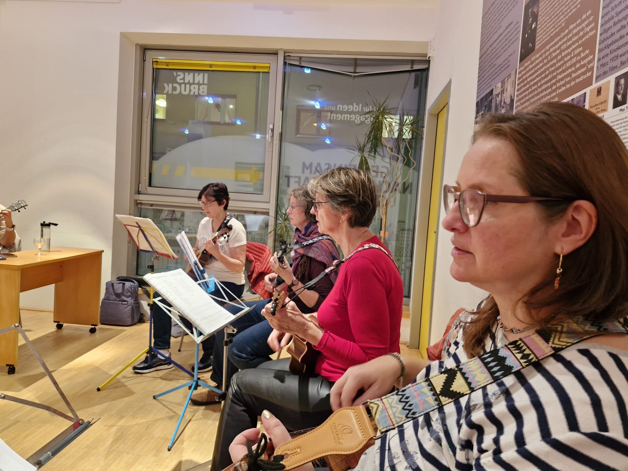 Ukulele Workshop mit Gabi Grafeneder