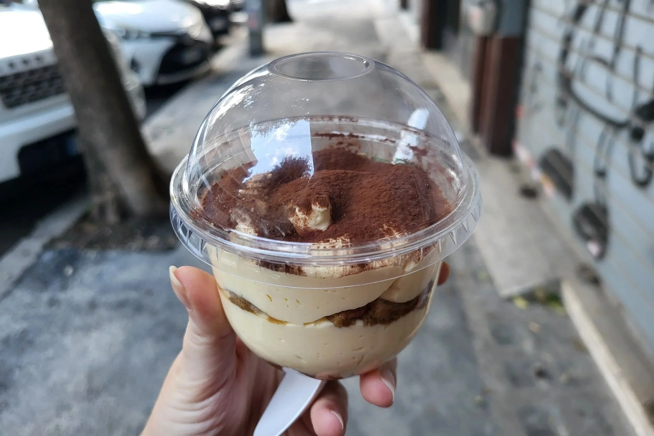 Takeaway tiramisu at What If - Il Tiramisù dove vuoi tu