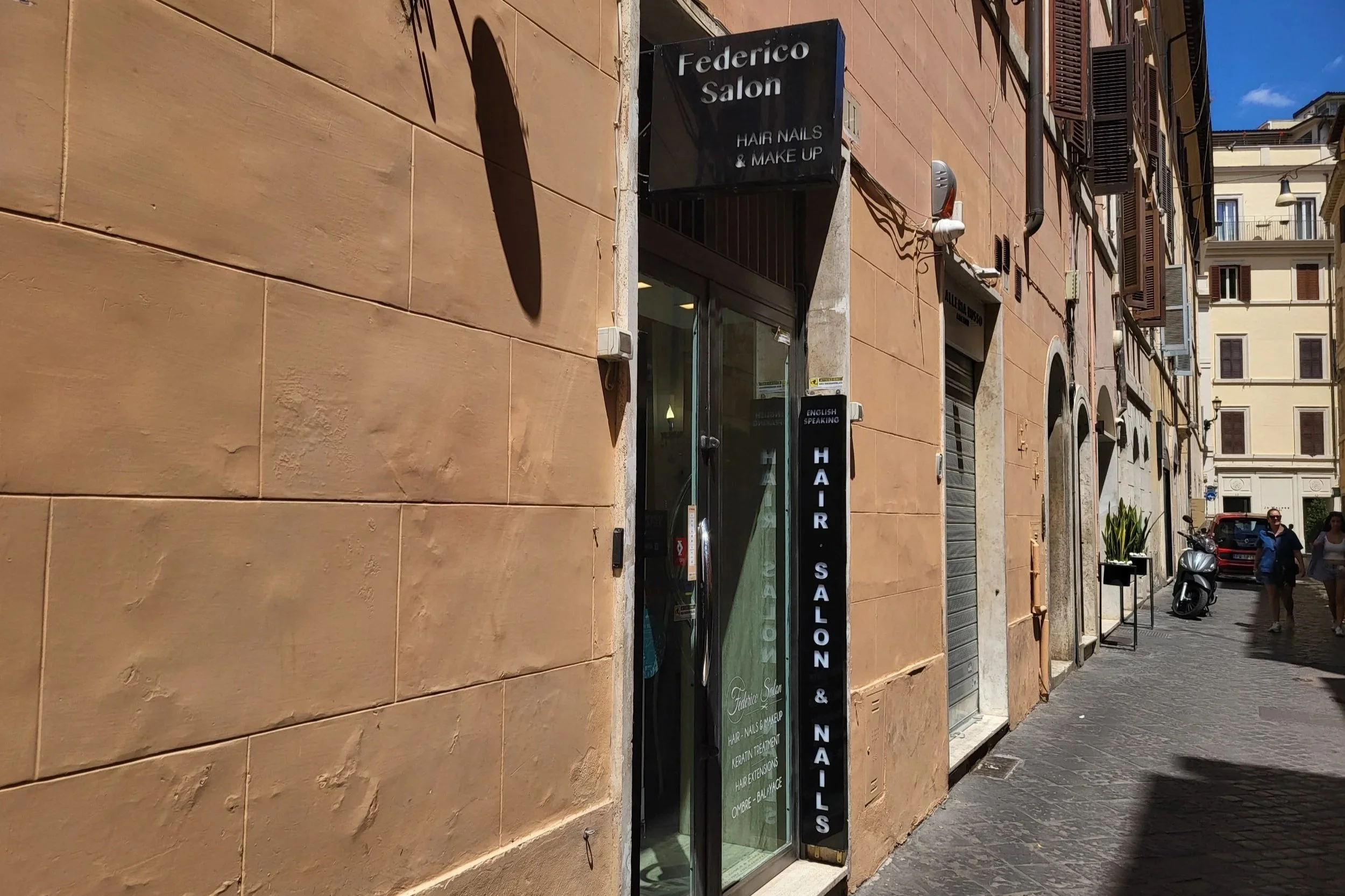 Federico Salon in Rome English speaking hairdresser