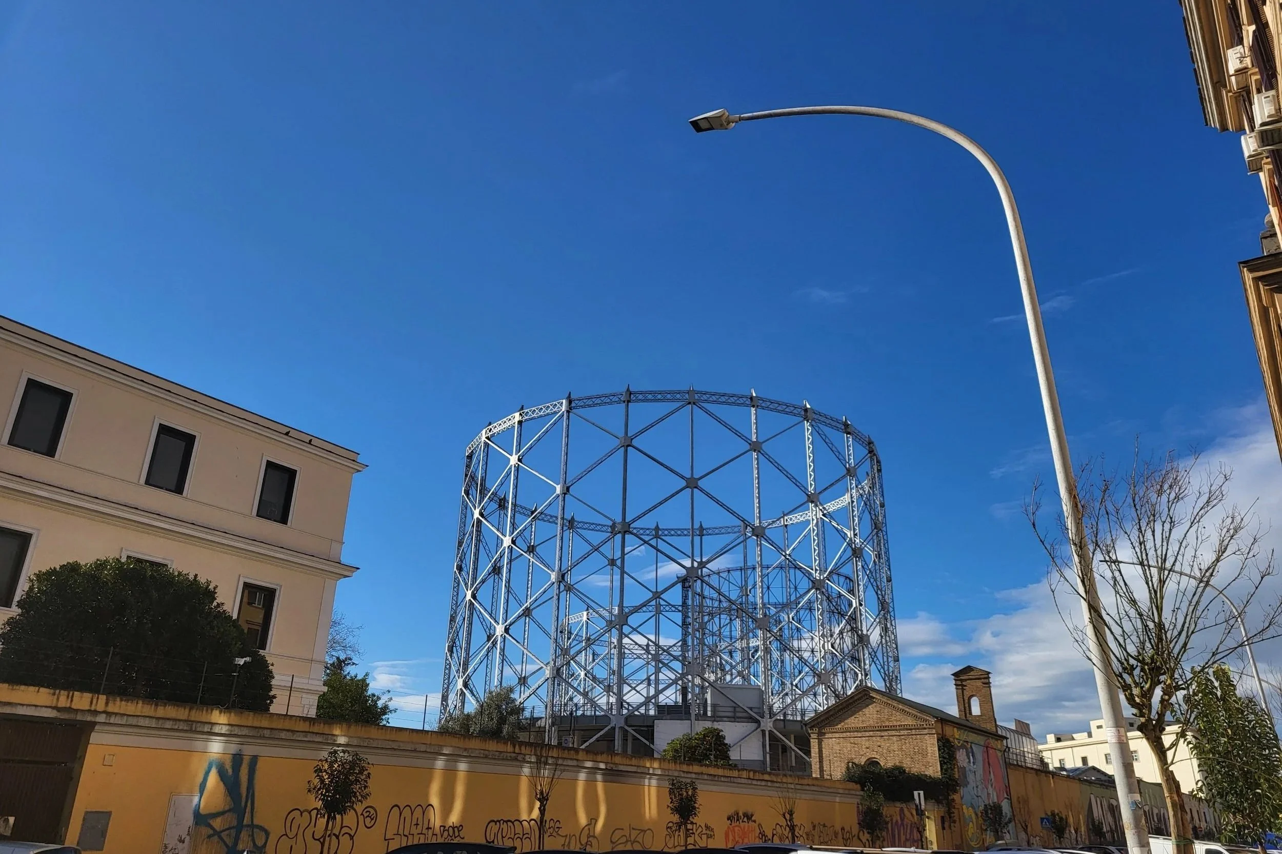 Industrial architecture in Ostiense Rome