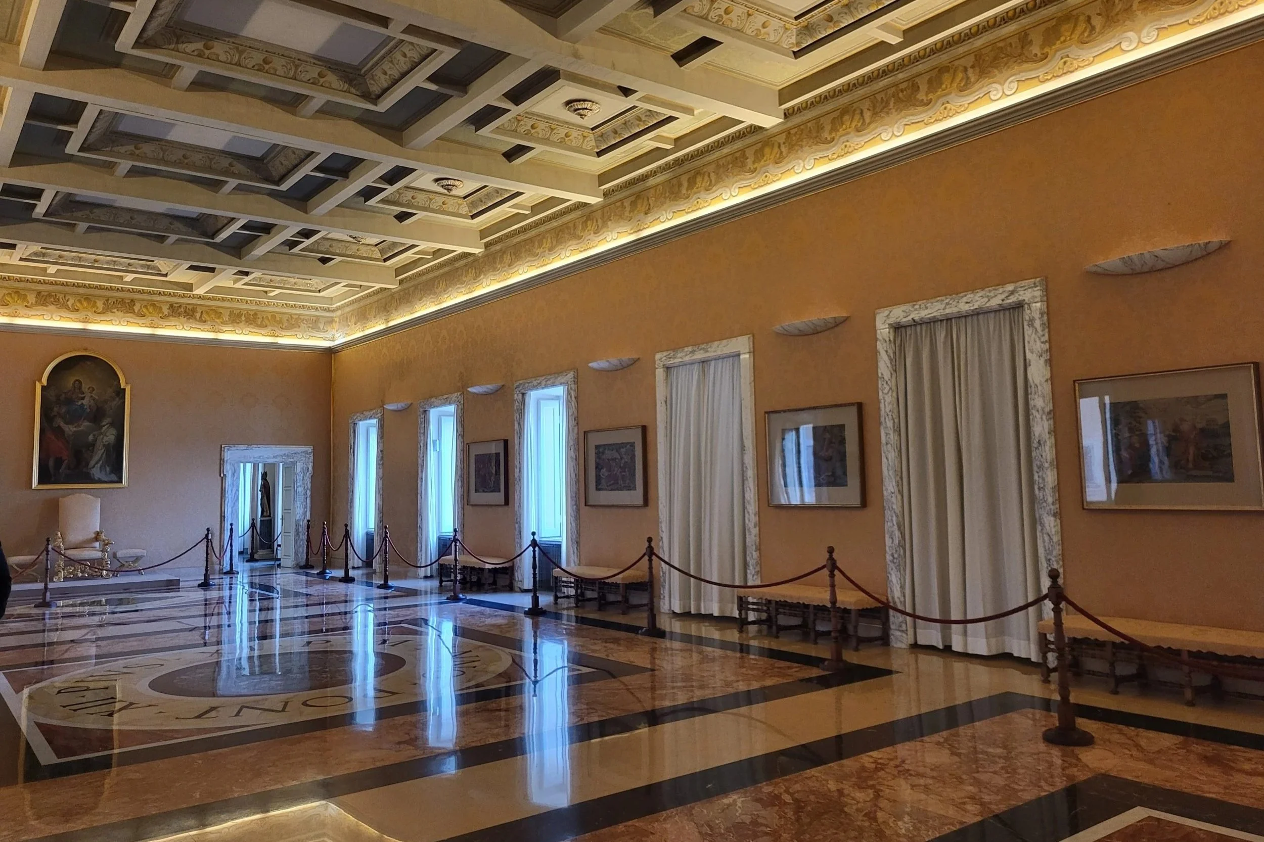 Big ballroom inside the Palazzo Pontificio