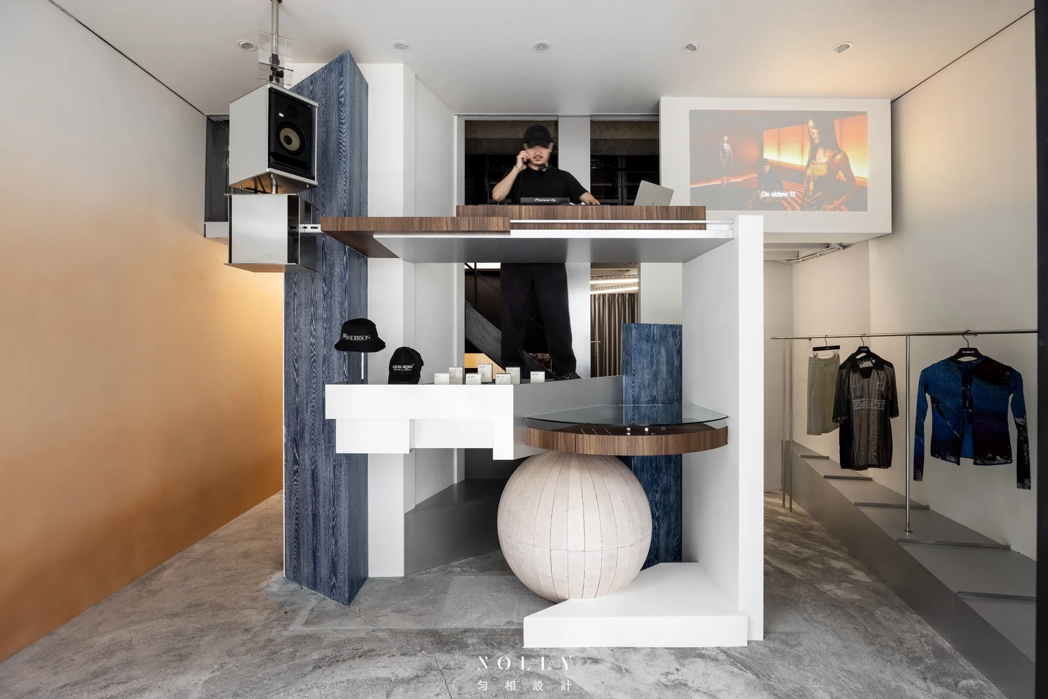 02- 節奏核心DJ 台舞台.jpeg