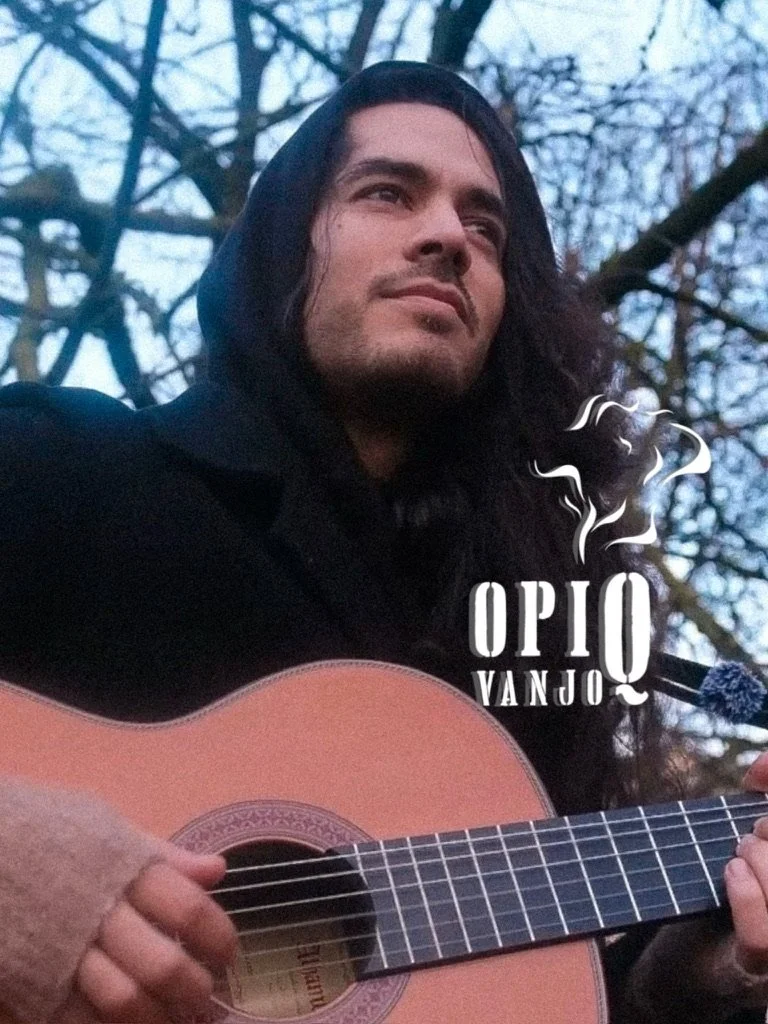 "La Curva del Instante"  Opiq Vanjo