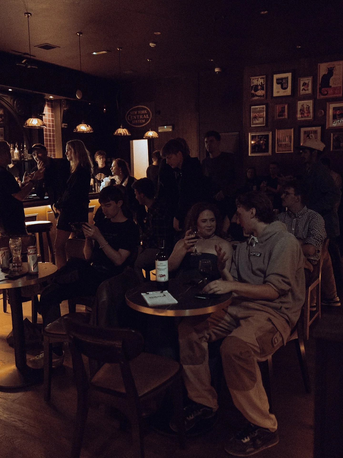 Every week we bring some of the finest jazz musicians across Glasgow into our venue to play for you, but what some of you might not know is that the music is slightly different each night…
On Thursday nights we host Solo/Duo Thursdays, a rela