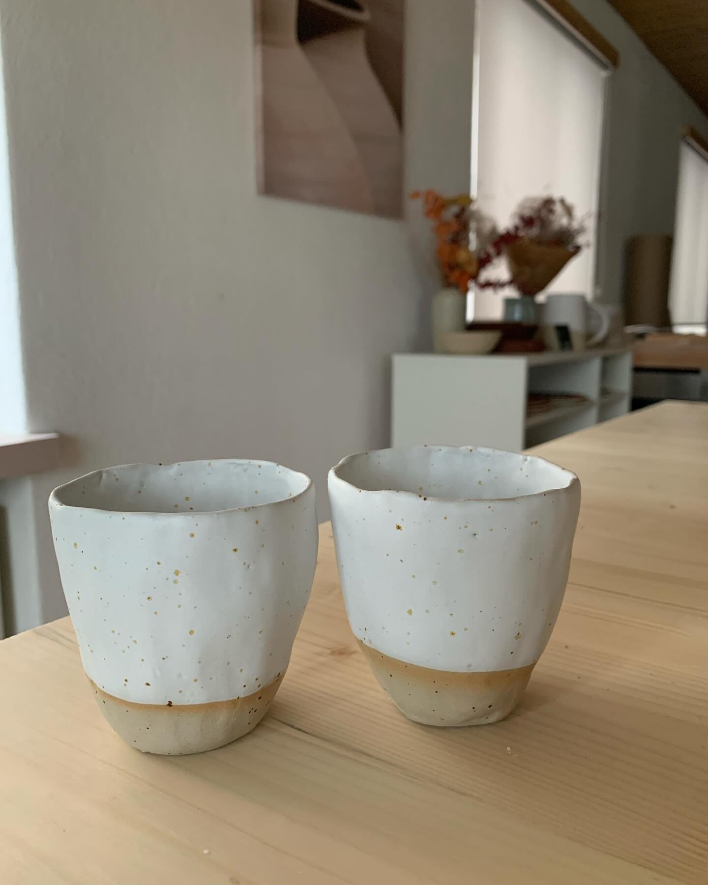 Kursst&uuml;cke 🩷
Immer wunderbar was die Kursteilnehmer:innen zaubern. Diese St&uuml;cke sind vom Schnupperkurs Handaufbau und einige wenige vom Schnupperkurs Drehscheibe.

@topf_und_teller 
#schnupperkurs #t&ouml;pferkurs #t&ouml;pfern #ybrig #ybr
