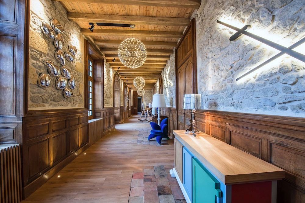 luxury villa Gironde coridor