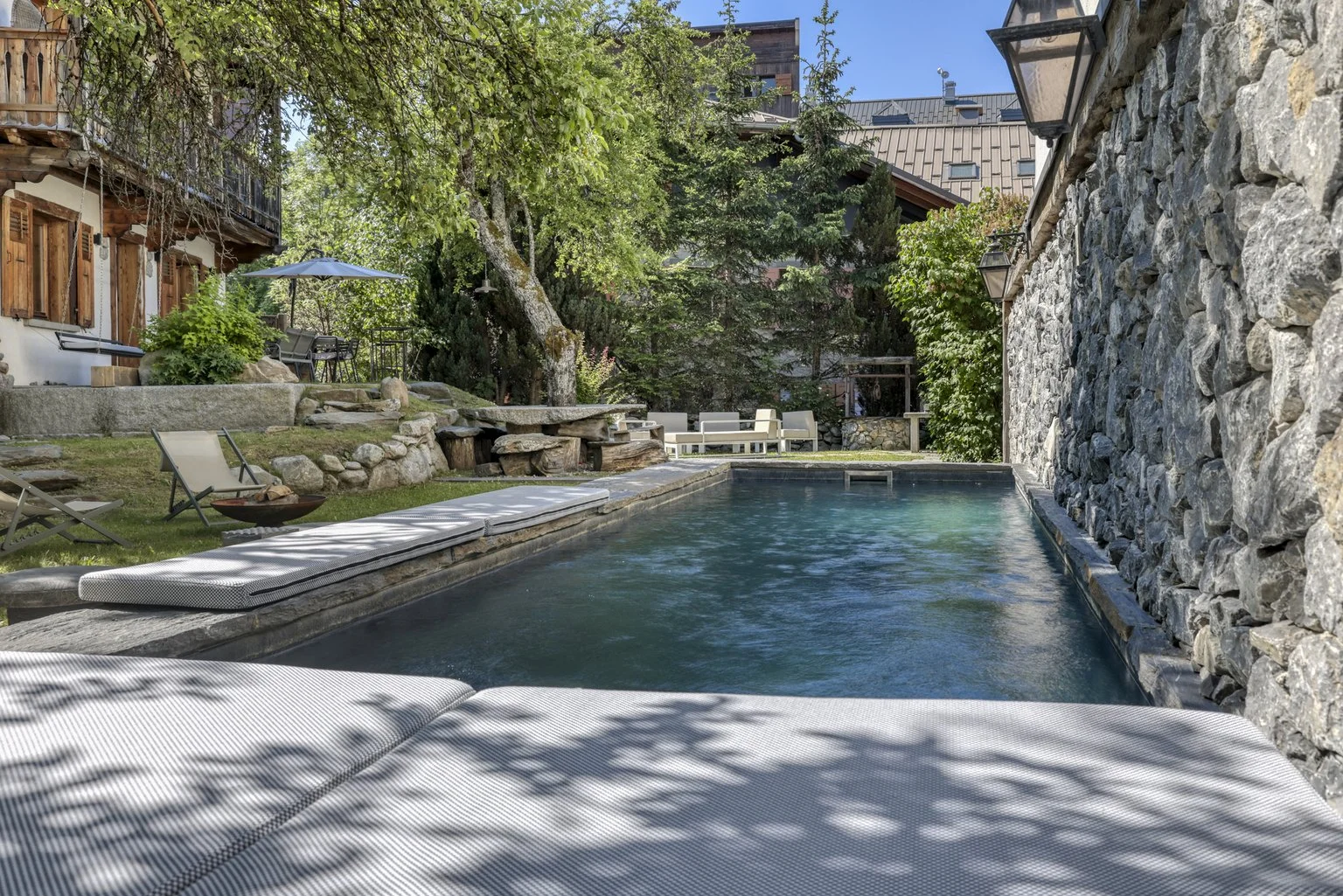 Luxury chalet for rent in Megève Mont Blanc outdoor pool