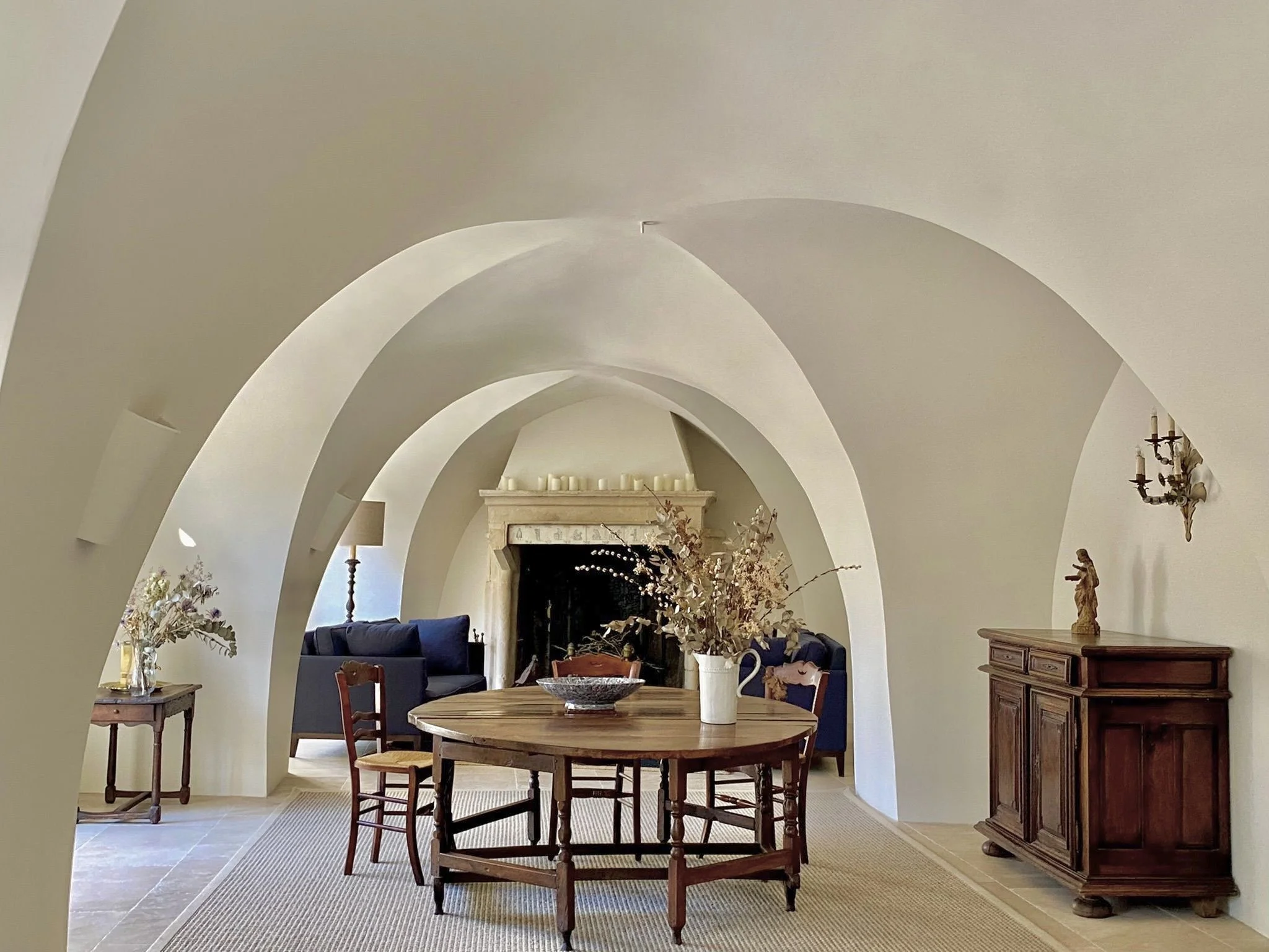 bonnieux-shared-place-vault1.JPG
