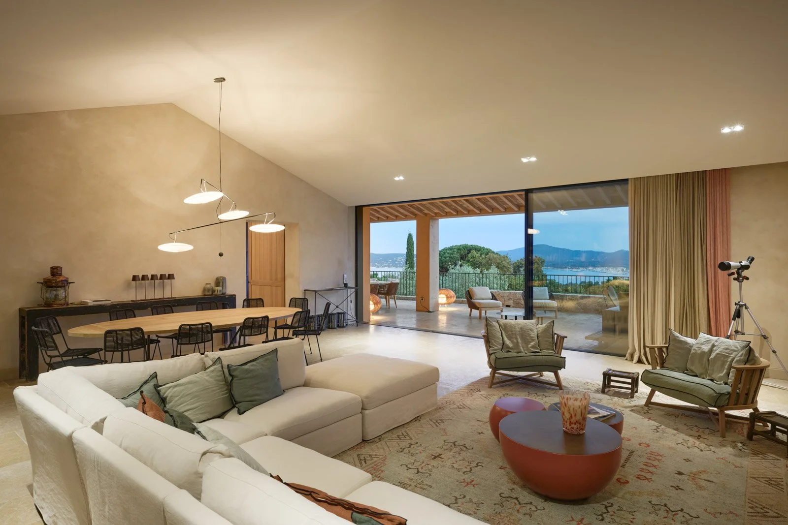 corporate retreat in beauvallon living room