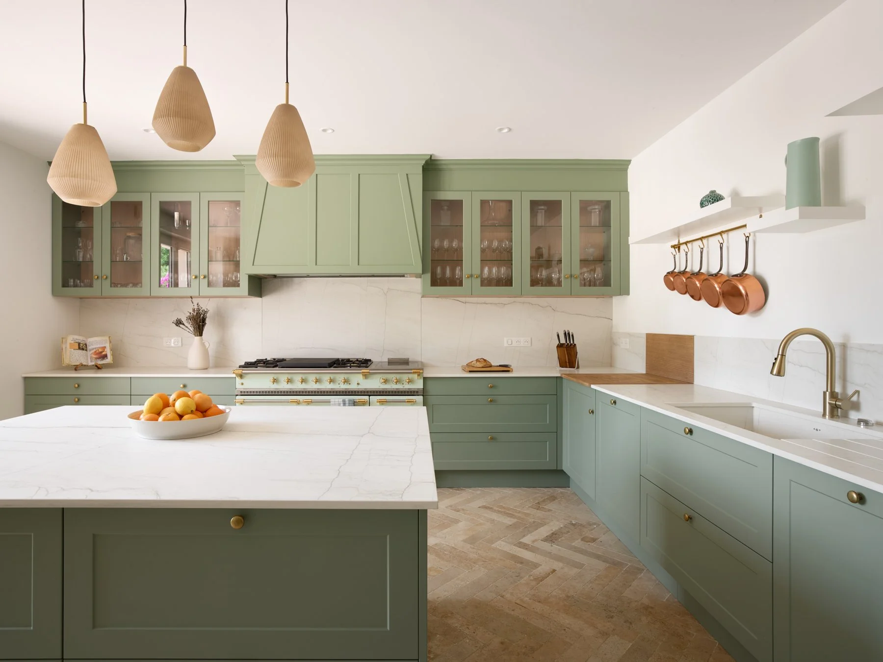 Corporate retreat Le Pradet kitchen