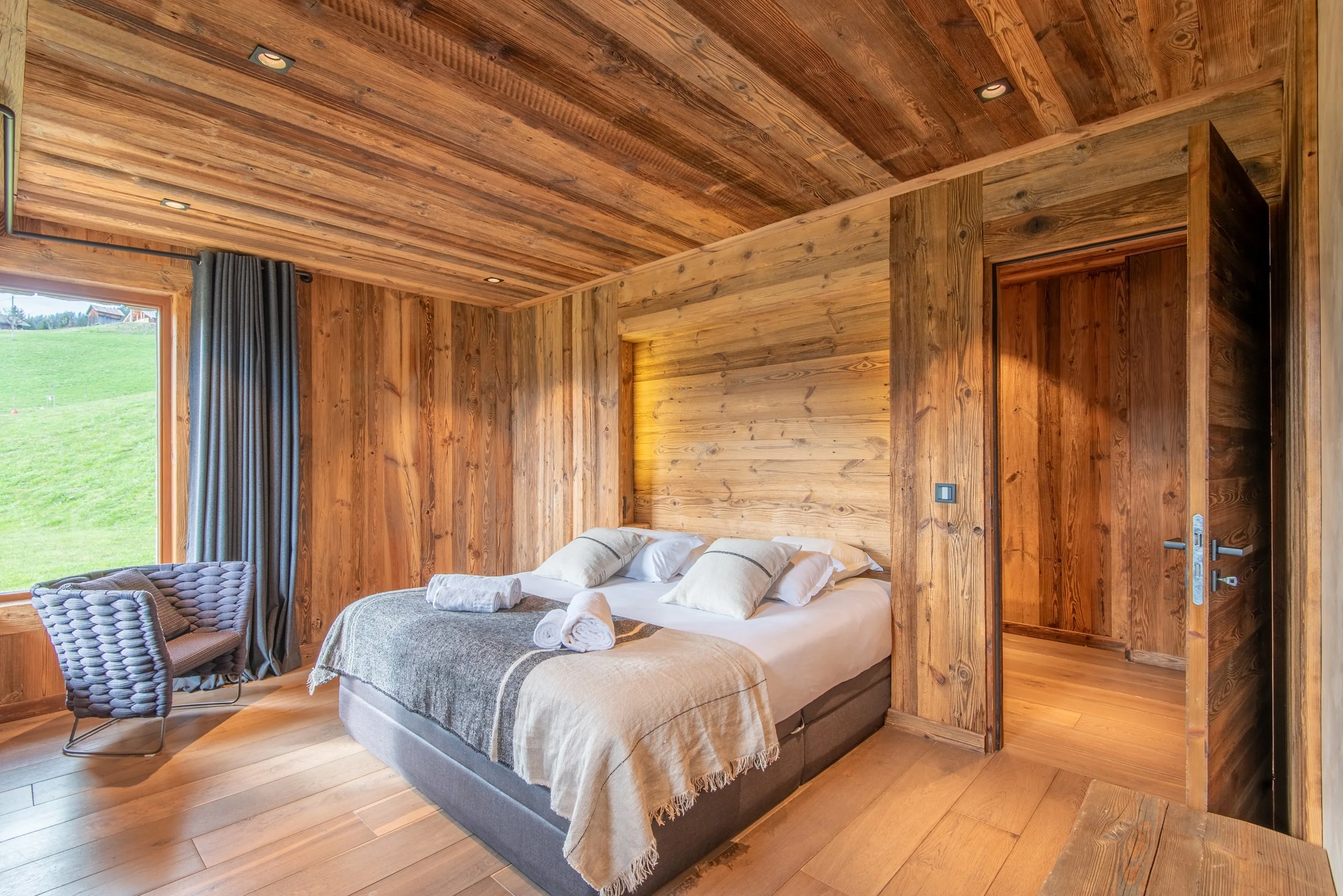 La Clusaz corporate retreat luxury chalet bedroom