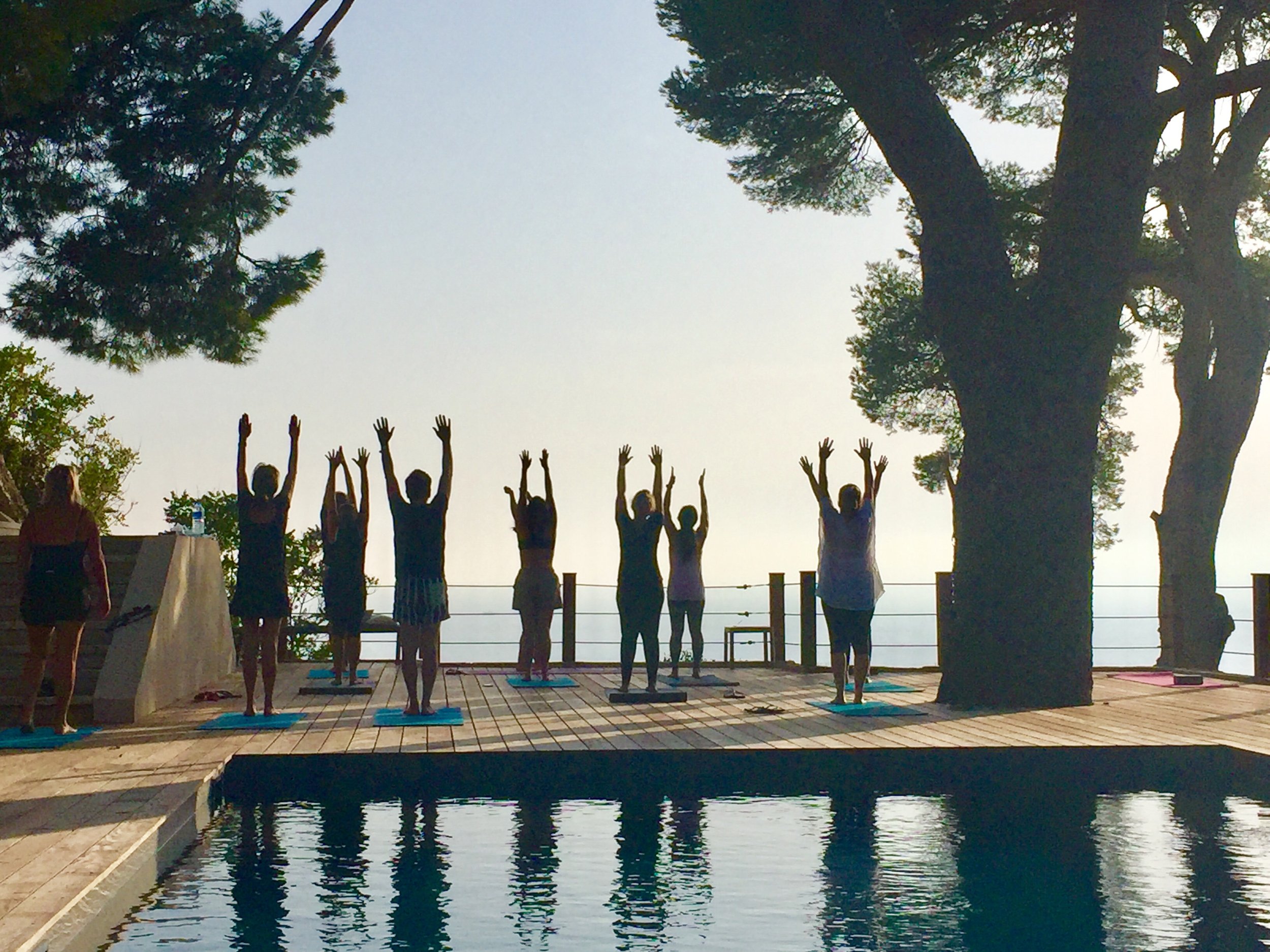 Cassis vacation rentals yoga