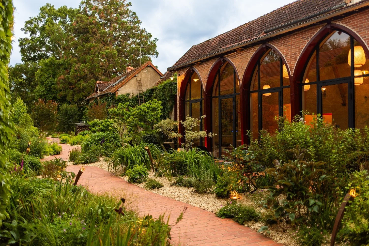 Corporate retreats near Paris garden