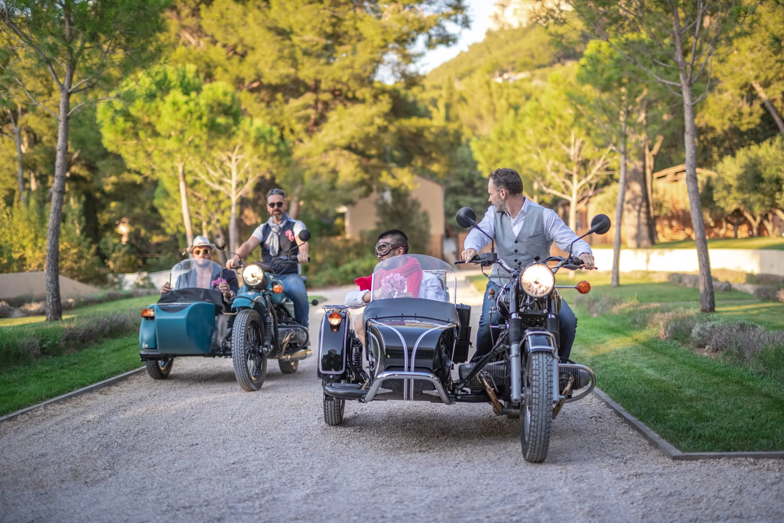 france travel guide vintage car