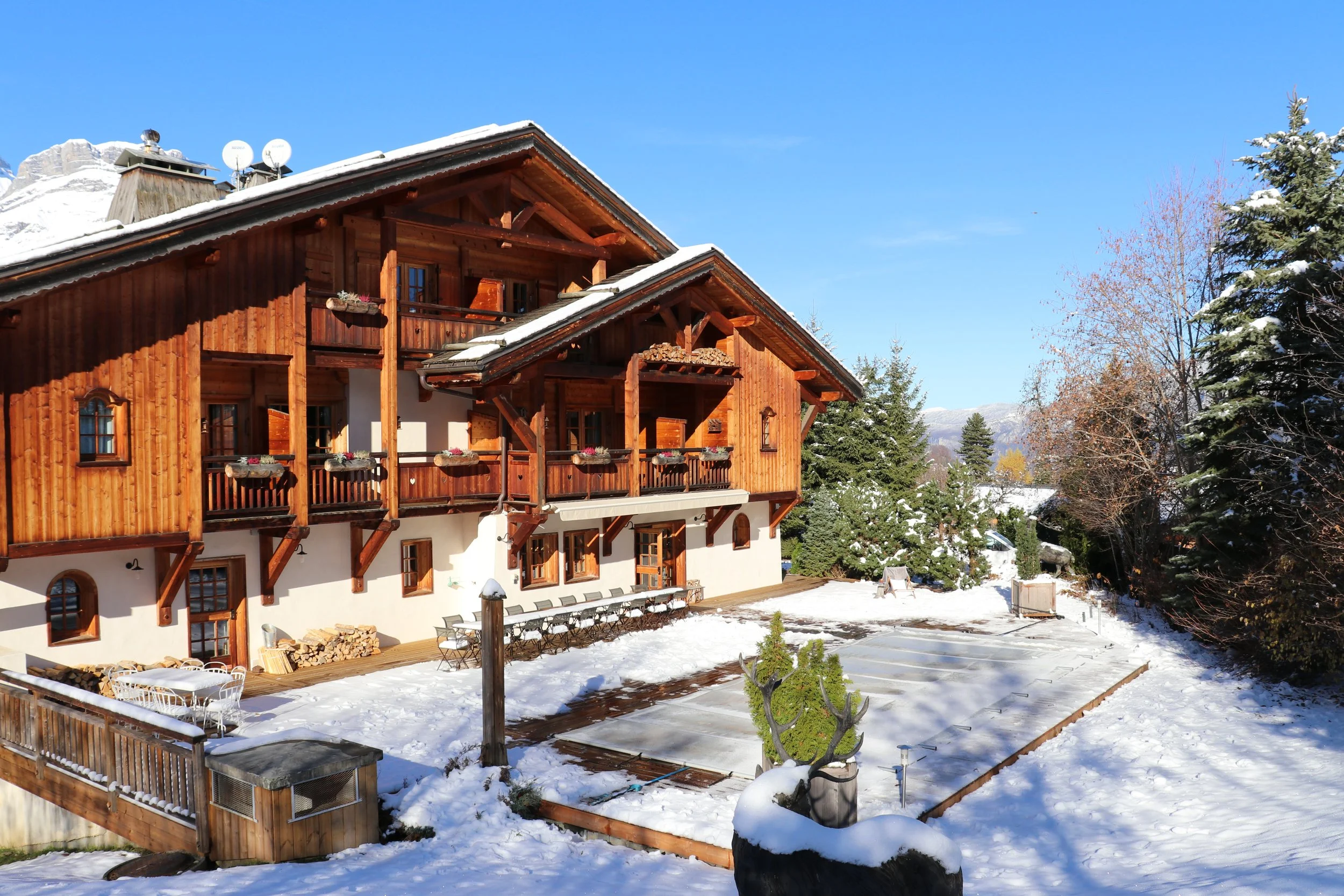 combloux-chalet-de-luxe-exterieur (2).JPG