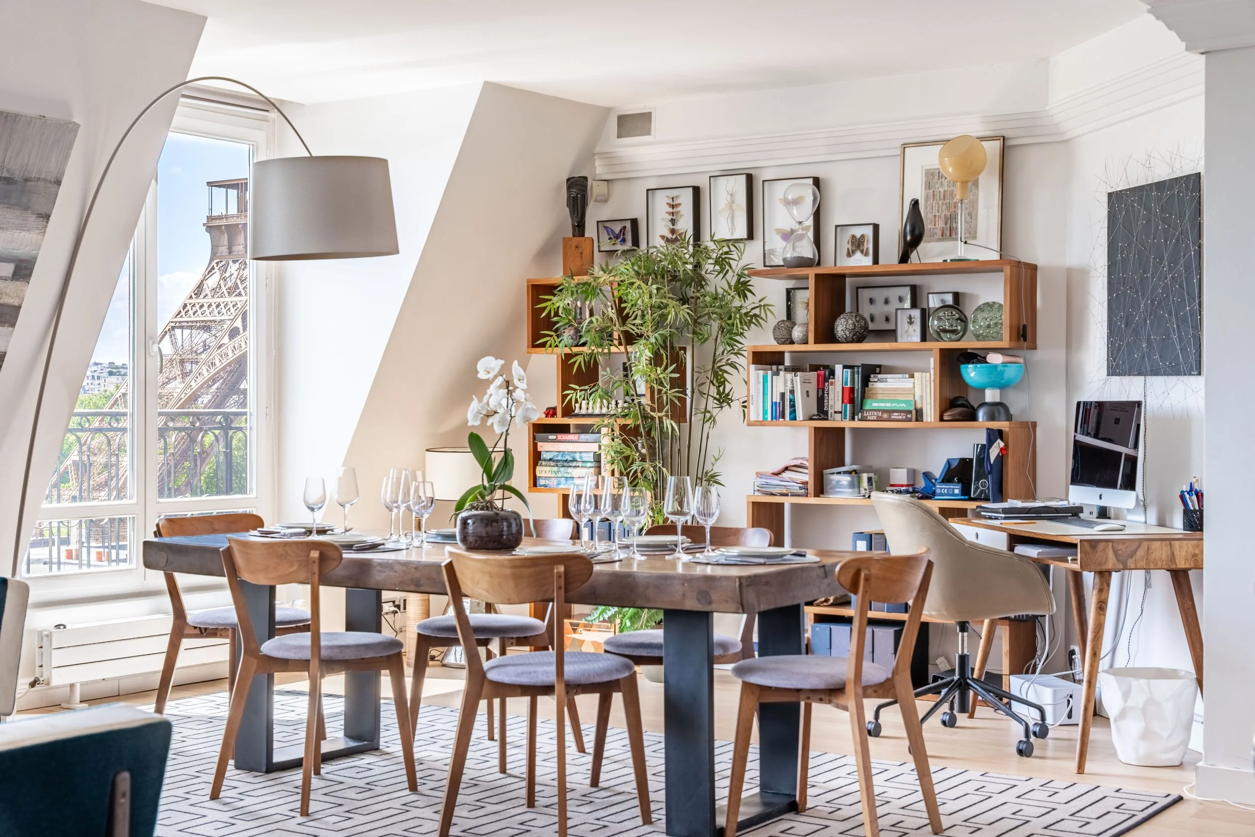 luxury penthouse in Paris dining room