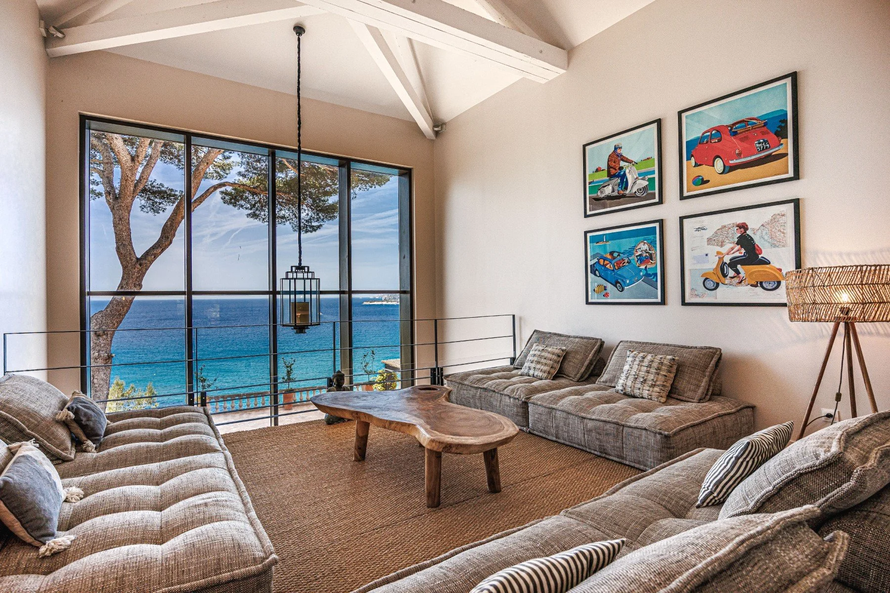 best places for corporate retreats living room