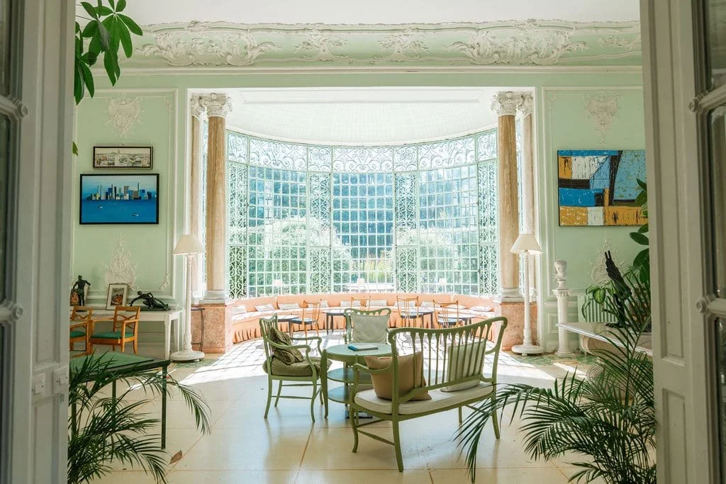 mansion in France lounge area