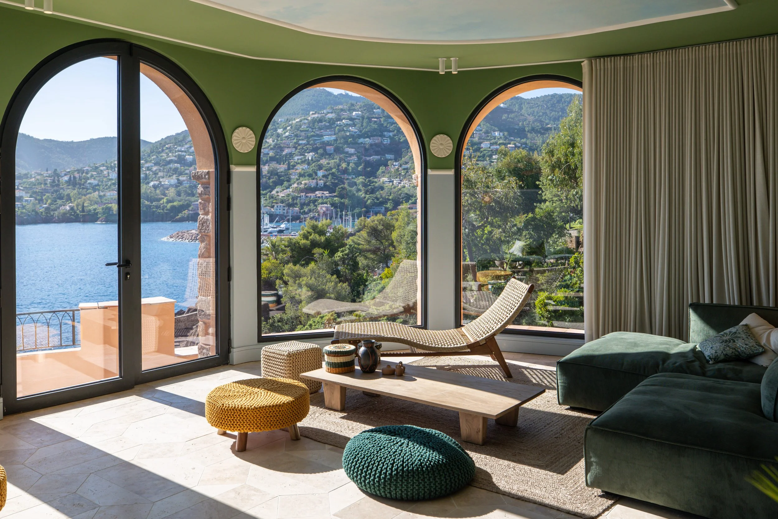 mansion in France lounge area