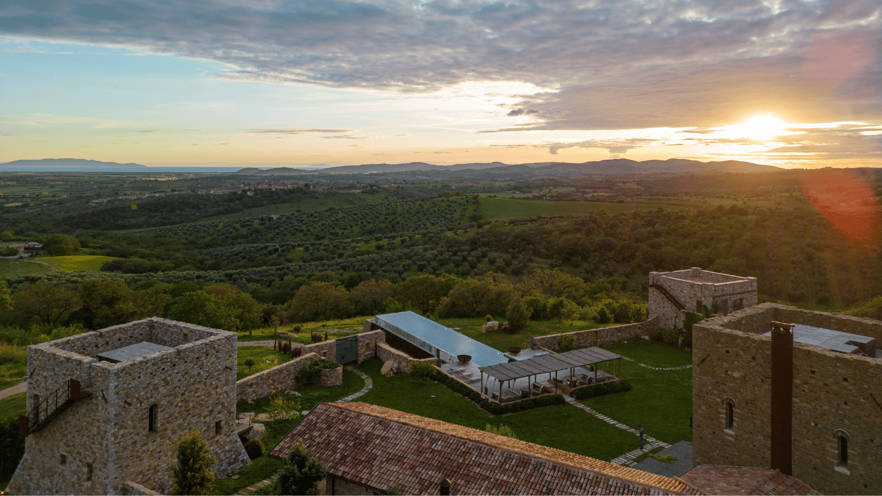 how to plan a destination wedding​