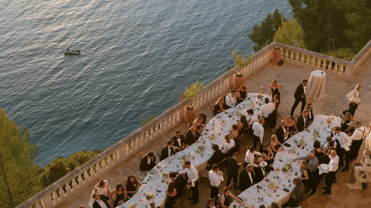 how to plan a destination wedding​