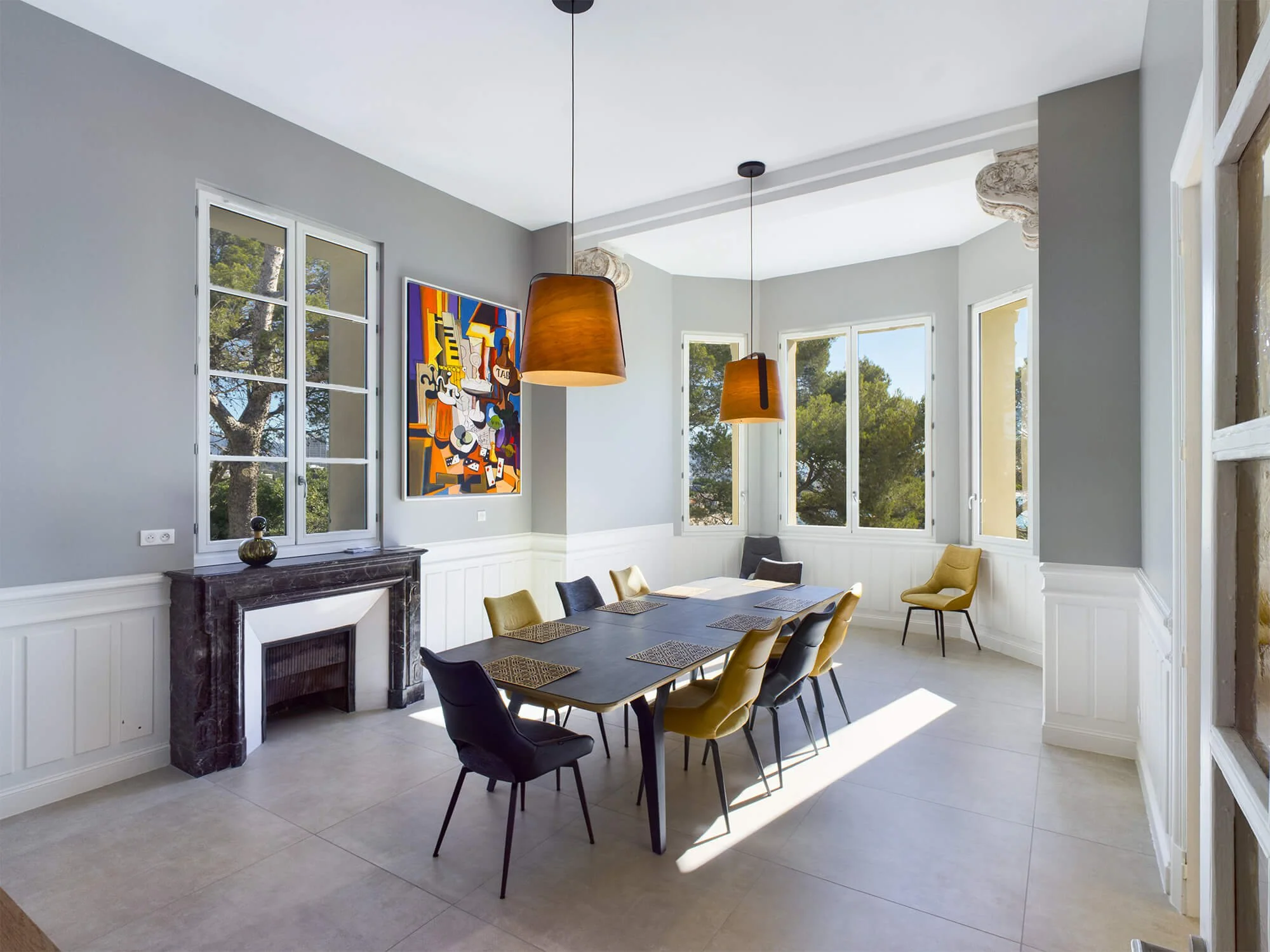 Mediterranean corporate retreat dining room