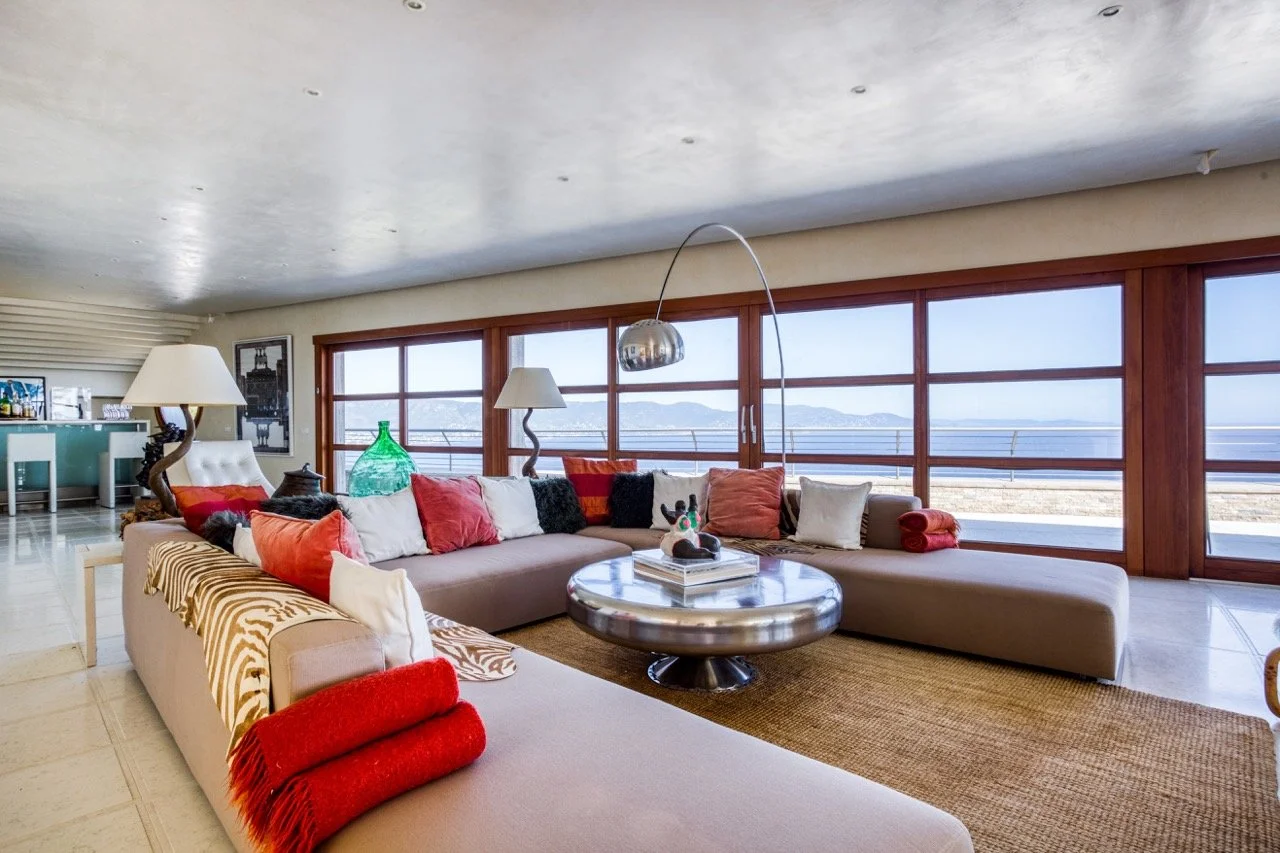 mediterranean corporate retreat lounge area