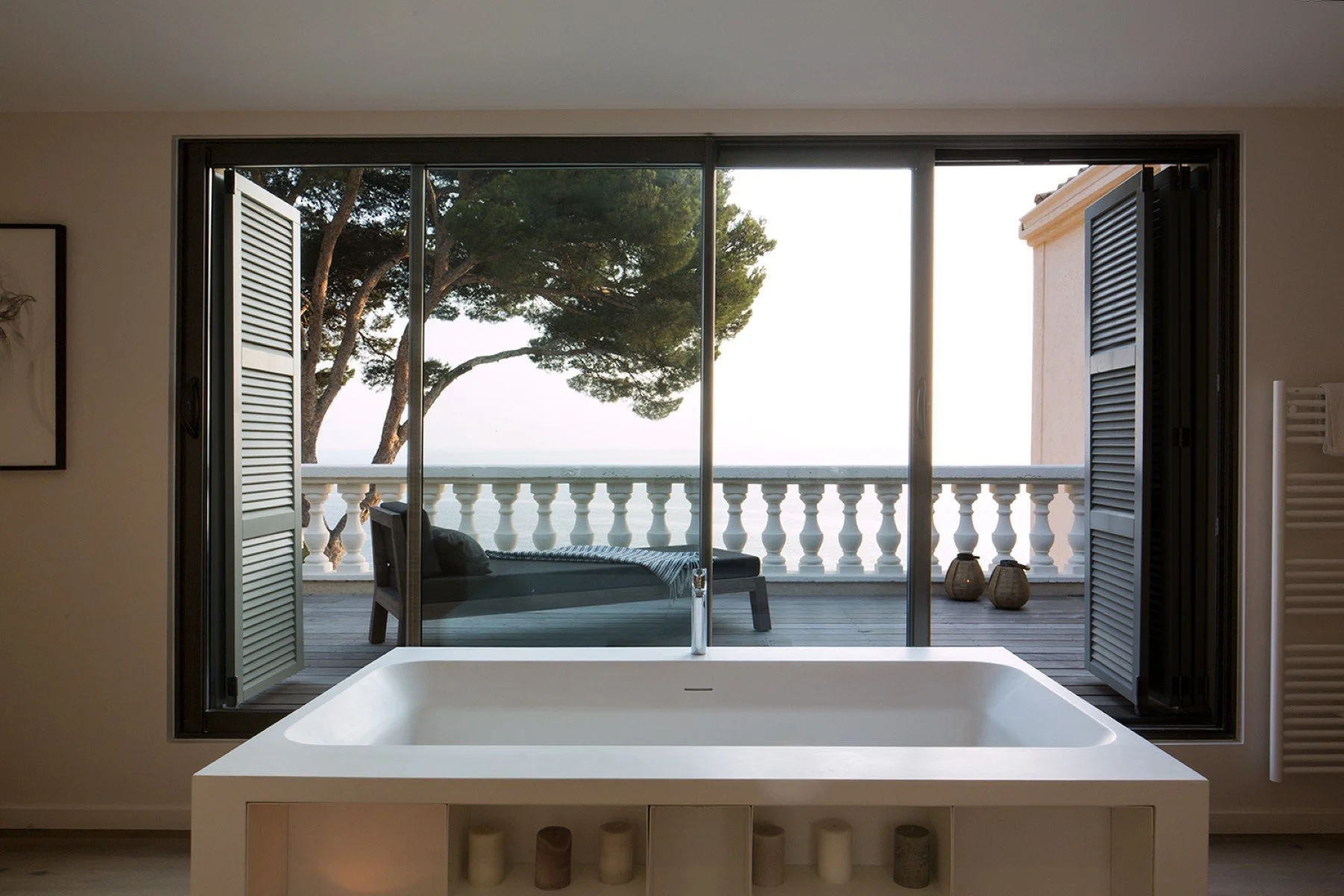 Mediterranean corporate retreat bathroom