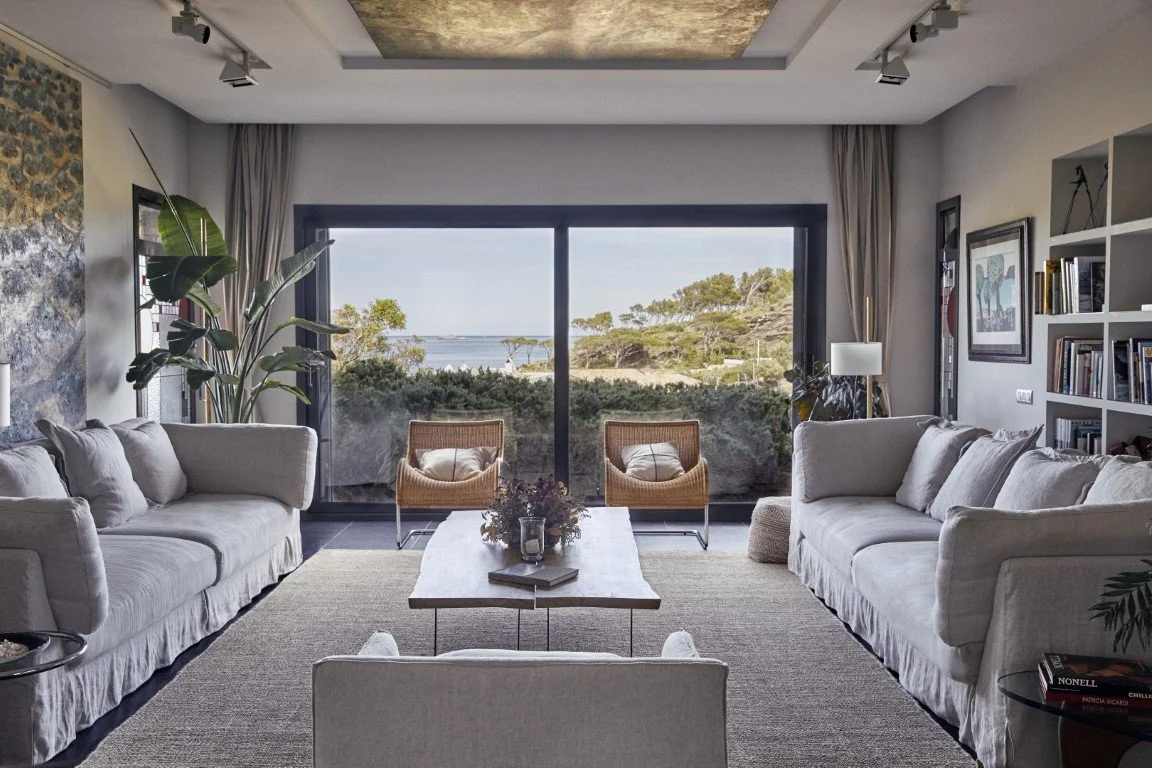 Mediterranean corporate retreat lounge area
