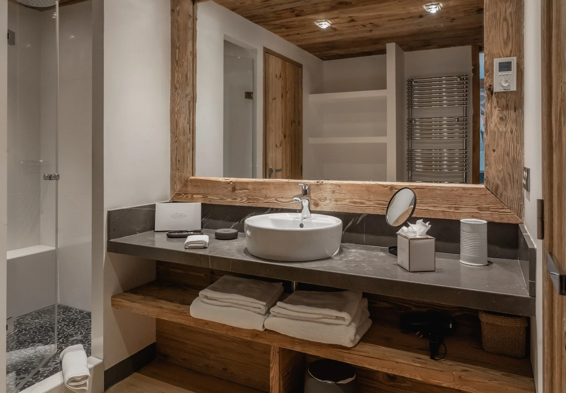 val d'isère bellevarde bathroom