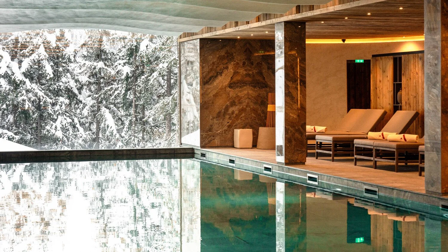 best luxury ski chalet to rent in Méribel indoor pool