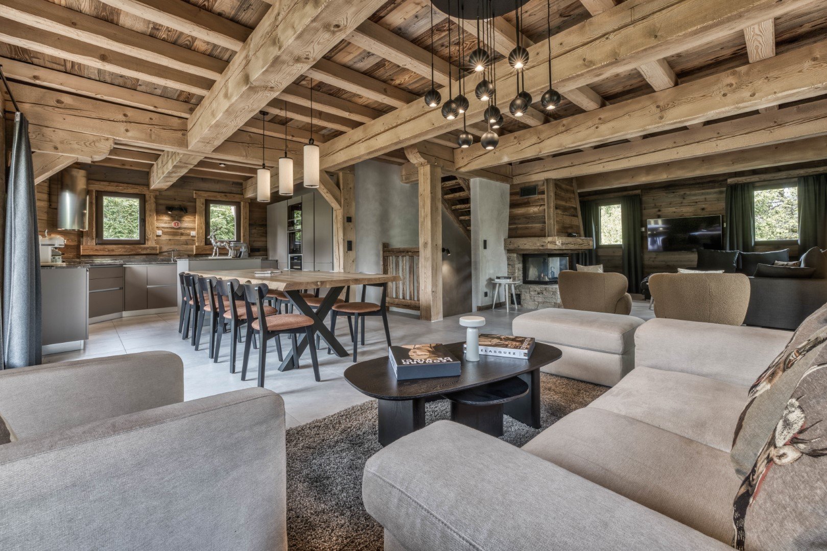 best luxury ski chalet to rent in Saint Gervais living room
