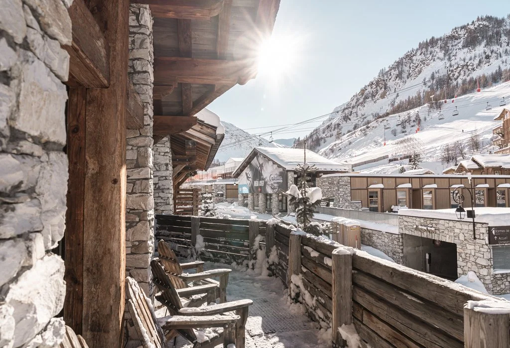 best luxury chalet to rent in Val d'Isère terrace