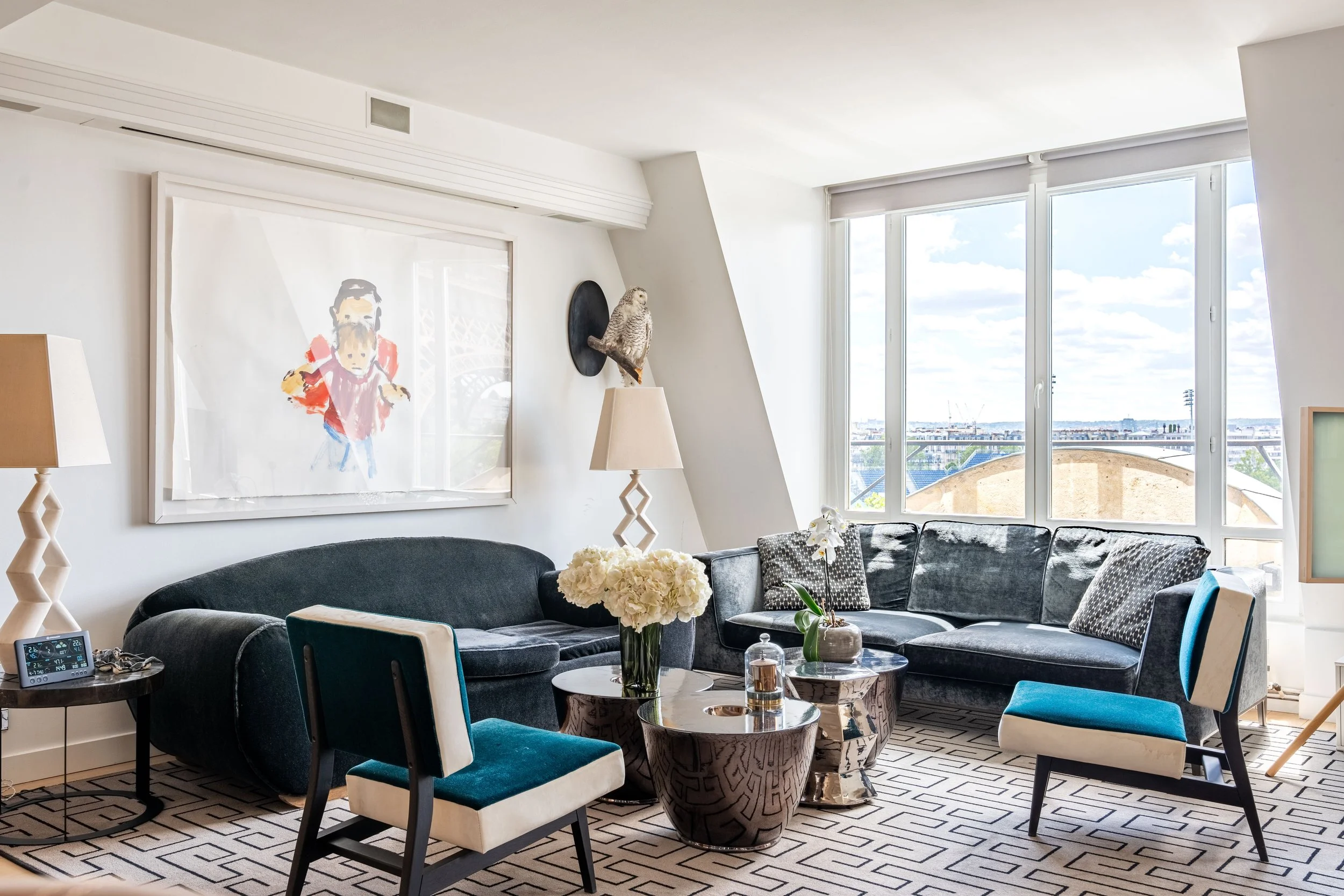 stunning mansion in France lounge area