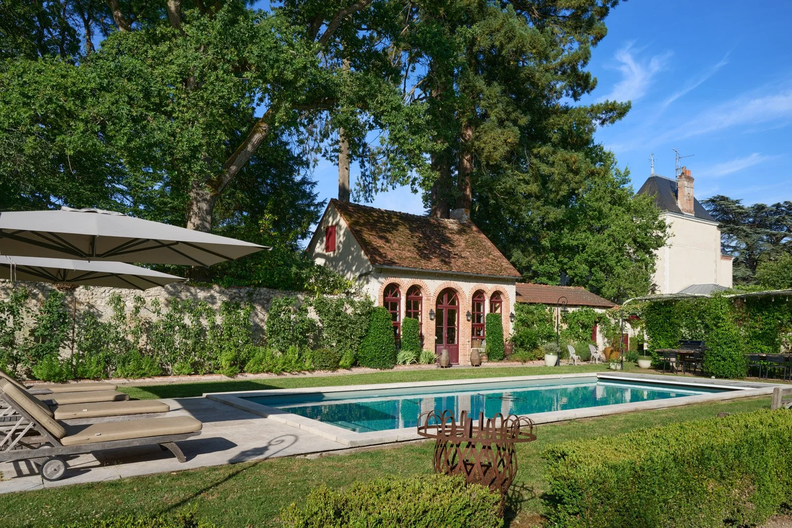 Villa-luxe-location-loire-piscine (4).jpg
